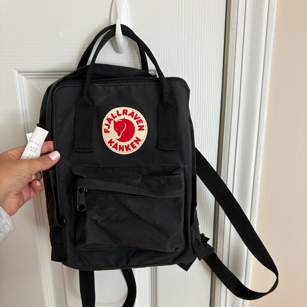 Fjallraven Kanken mini backpack